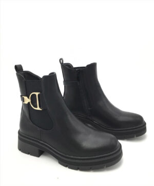 Boots schwarz mit Schnalle