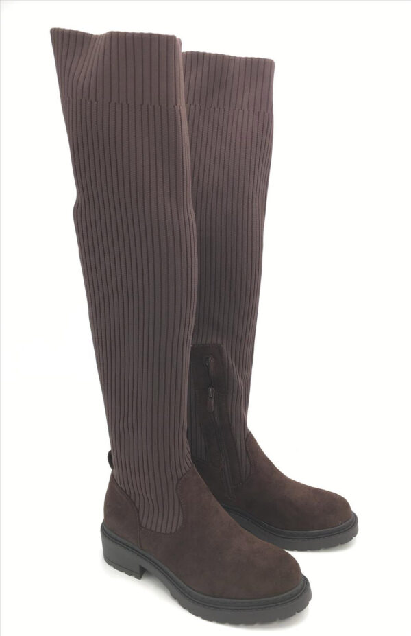 Stiefel braun